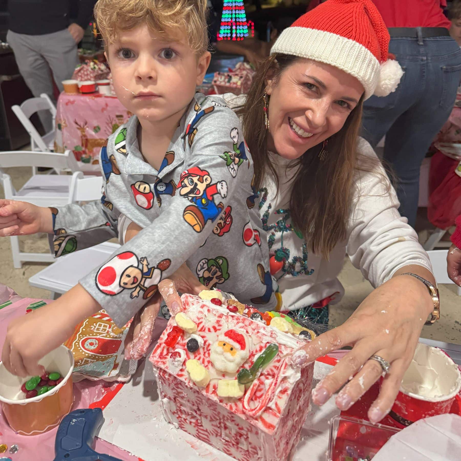 DIY Peppermint House Decorating