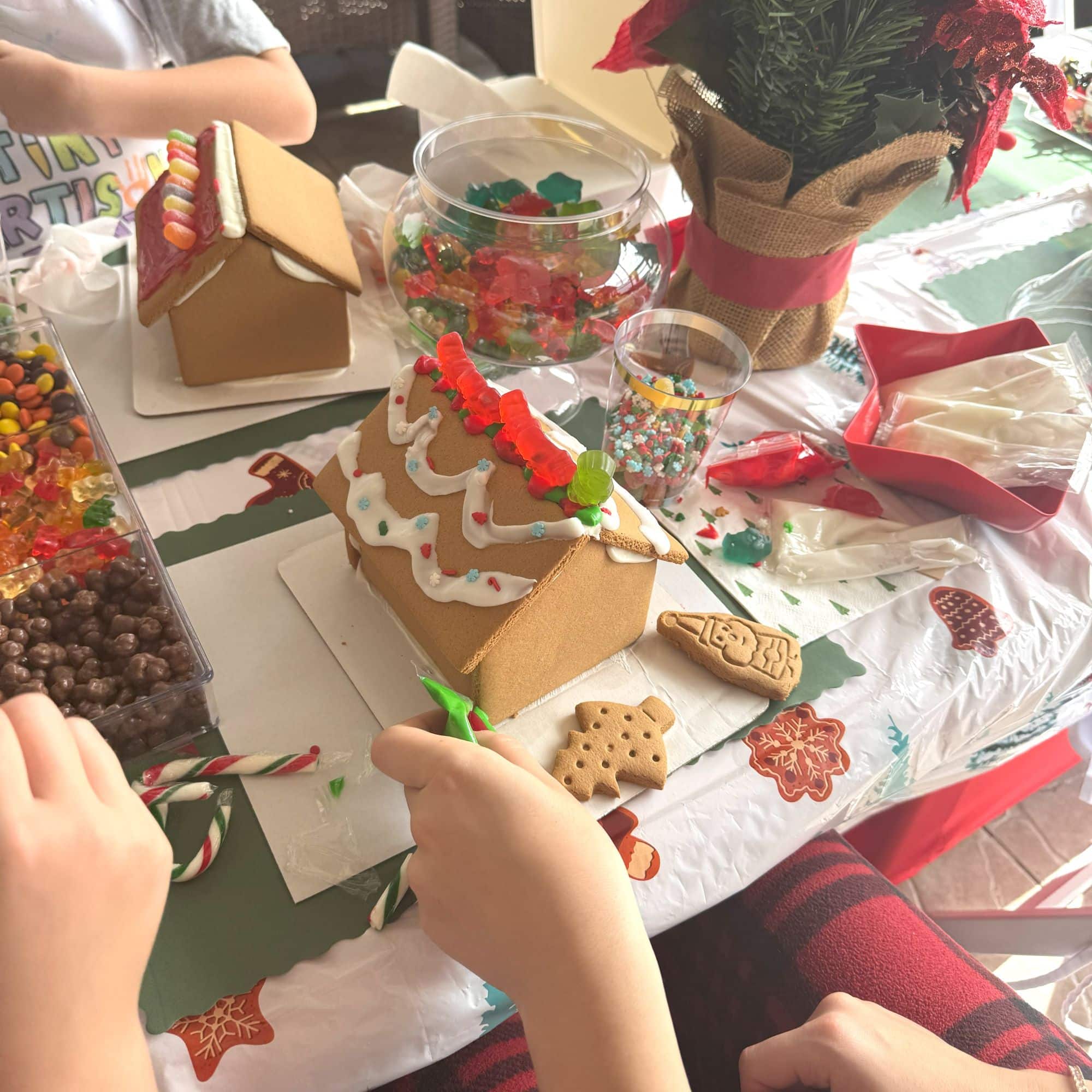 DIY Ginger Bread House party